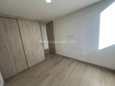 Apartamento en venta en Alto De Las Flores, Sabaneta · foto 15 de 19