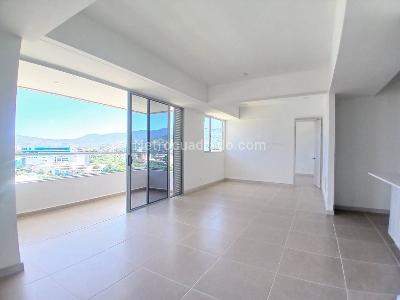 Apartamento de 2 alcobas en arriendo en Ciudad Del Rio, Medellín, 91 m² · foto 4 de 16
