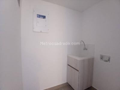 Apartamento de 2 alcobas en arriendo en Ciudad Del Rio, Medellín, 91 m² · foto 9 de 16