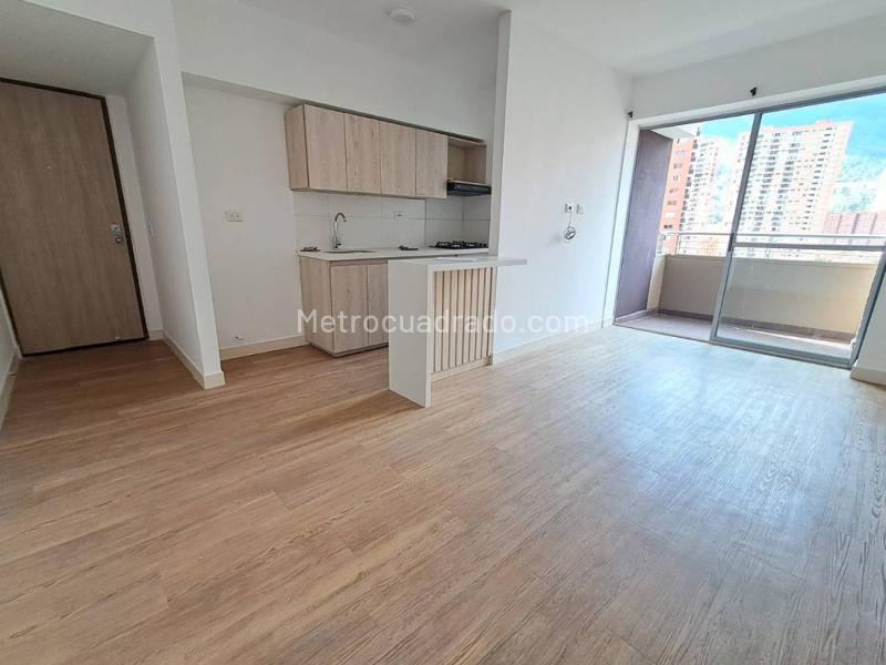 3BR Apartment in Niquia (65 m²) - 3