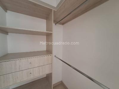 Apartamento de 2 alcobas en venta en San Antonio, Rionegro, 66 m² · foto 14 de 15