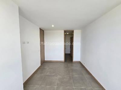 Apartamento de 2 alcobas en venta en San Nicolas, Rionegro, 68 m² · foto 17 de 20