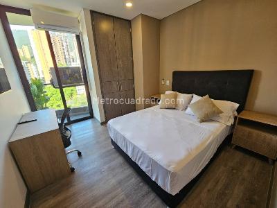 Apartamento de 2 alcobas en venta en El Poblado, Medellín, 72 m² · foto 2 de 20