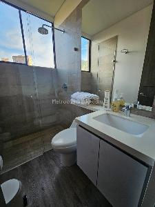 Apartamento de 2 alcobas en venta en El Poblado, Medellín, 72 m² · foto 6 de 20