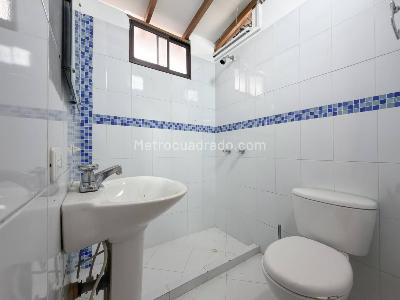 Apartamento de 3 alcobas en venta en Estadio, Medellín, 130 m² · foto 15 de 20