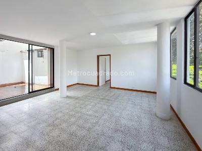 Apartamento de 3 alcobas en venta en Estadio, Medellín, 130 m² · foto 20 de 20