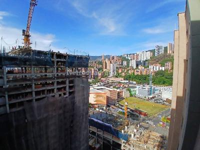 Apartamento de 3 alcobas en arriendo en Ciudad Del Rio, Medellín, 79 m² · foto 7 de 20