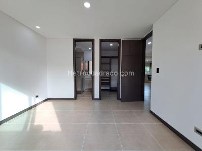 Apartamento de 3 alcobas en arriendo en El Velodromo, Medellín, 135 m² · foto 18 de 18