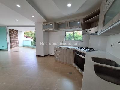 Apartamento de 3 alcobas en arriendo en El Velodromo, Medellín, 135 m² · foto 8 de 18
