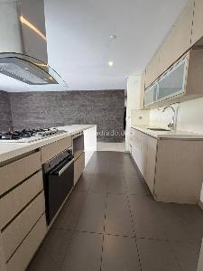 Apartamento en arriendo en Altos Del Poblado, Medellín · foto 4 de 20