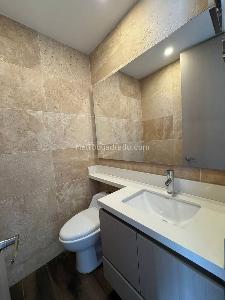 Apartamento en arriendo en Altos Del Poblado, Medellín · foto 10 de 20