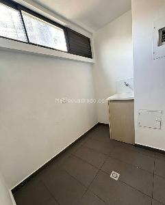 Apartamento en arriendo en Altos Del Poblado, Medellín · foto 15 de 20