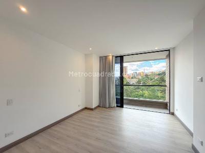 Apartamento de 1 alcoba en venta en San Lucas, Medellín, 52 m² · foto 5 de 20