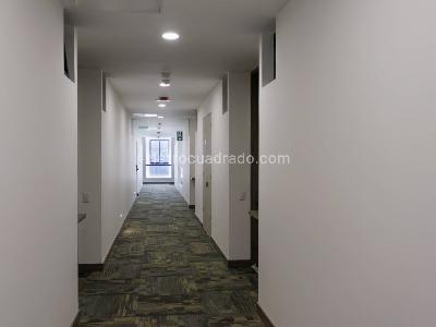 Apartamento de 1 alcoba en venta en San Lucas, Medellín, 52 m² · foto 13 de 20