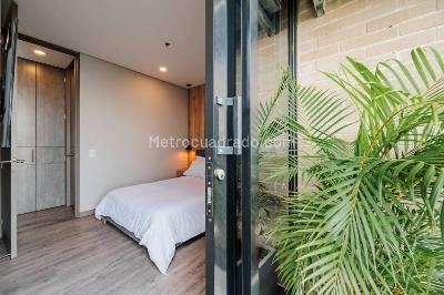Apartamento de 2 alcobas en venta en El Poblado, Medellín, 62 m² · foto 8 de 20