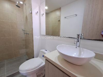 Apartamento de 3 alcobas en venta en San Jose Obrero, Bello, 72 m² · foto 7 de 13