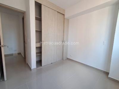 Apartamento de 3 alcobas en venta en San Jose Obrero, Bello, 72 m² · foto 11 de 13