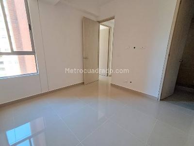 Apartamento de 3 alcobas en venta en San Jose Obrero, Bello, 72 m² · foto 12 de 13