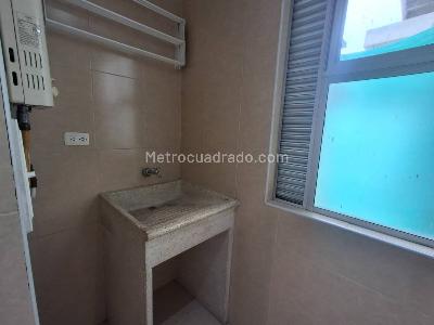 Apartamento en venta en La Castellana, Medellín · foto 5 de 14