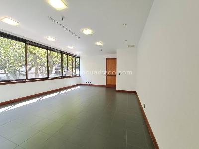 Office for rent in Milla De Oro, Medellín