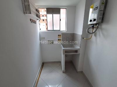Apartamento de 3 alcobas en arriendo en Ciudad Del Rio, Medellín, 82 m² · foto 7 de 20