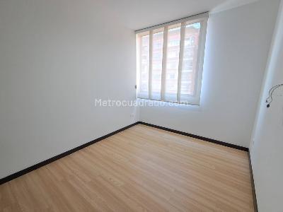 Apartamento en arriendo en Altos Del Poblado, Medellín · foto 15 de 20