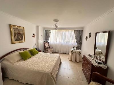 Apartamento de 3 alcobas en venta en Conquistadores, Medellín, 121 m² · foto 13 de 18