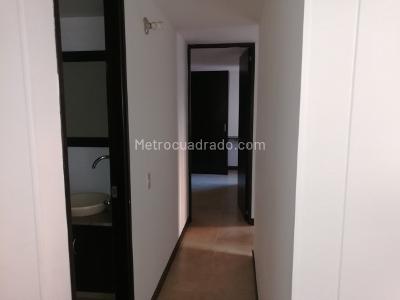 Apartamento de 3 alcobas en arriendo en Ciudad Del Rio, Medellín, 67 m² · foto 10 de 19