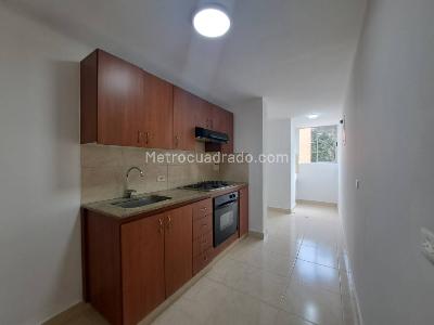 Apartamento en venta en Loma De Las Brujas, Envigado · foto 2 de 20
