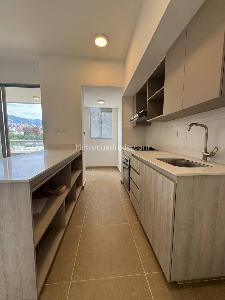 Apartamento de 3 alcobas en arriendo en Ciudad Del Rio, Medellín, 99 m² · foto 5 de 20