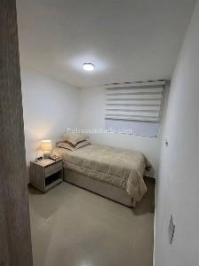 Apartamento de 3 alcobas en venta en Cabañas, Bello, 58 m² · foto 8 de 10