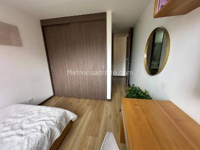 Apartamento en venta en Loma Del Escobero, Envigado · foto 8 de 13
