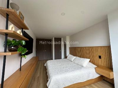 Apartamento en venta en Loma Del Escobero, Envigado · foto 10 de 13