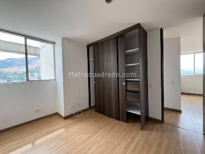 Apartamento de 3 alcobas en venta en Cabañas, Bello, 83 m² · foto 11 de 16
