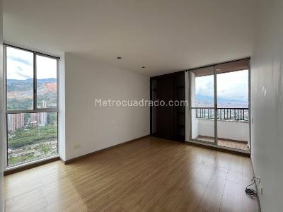 Apartamento de 3 alcobas en venta en Cabañas, Bello, 83 m² · foto 14 de 16