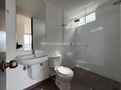 Apartamento de 3 alcobas en venta en Cabañas, Bello, 83 m² · foto 16 de 16