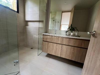 Apartamento en venta en Cola Del Zorro, Medellín · foto 13 de 18
