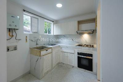 Casa de 3 alcobas en venta en La Mota, Medellín, 72 m² · foto 2 de 20