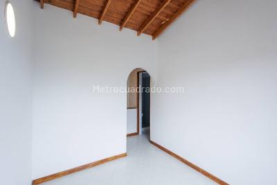 Casa de 3 alcobas en venta en La Mota, Medellín, 72 m² · foto 11 de 20