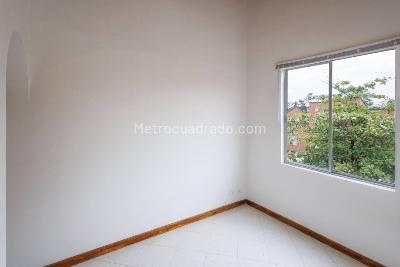 Casa de 3 alcobas en venta en La Mota, Medellín, 72 m² · foto 15 de 20