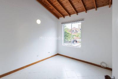 Casa de 3 alcobas en venta en La Mota, Medellín, 72 m² · foto 19 de 20