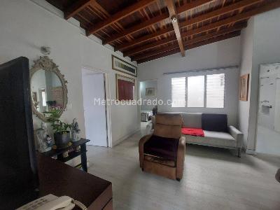 Casa de 5 alcobas en venta en Laureles, Medellín, 212 m² · foto 4 de 20