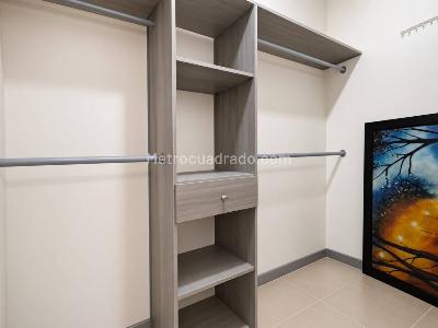 Apartamento de 3 alcobas en arriendo en Los Balsos, Medellín, 117 m² · foto 10 de 20