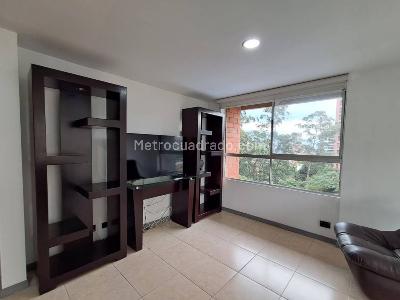 Apartamento de 3 alcobas en arriendo en Los Balsos, Medellín, 117 m² · foto 16 de 20