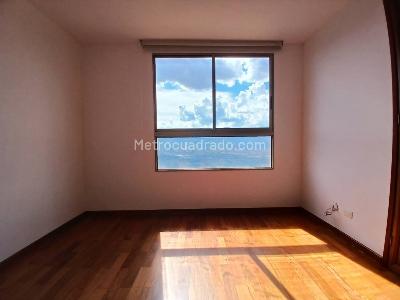 Apartamento de 3 alcobas en arriendo en El Tesoro, Medellín, 173 m² · foto 14 de 20