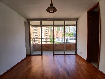 Apartamento de 3 alcobas en arriendo en El Tesoro, Medellín, 173 m² · foto 17 de 20