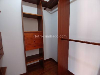 Apartamento de 3 alcobas en arriendo en El Tesoro, Medellín, 173 m² · foto 19 de 20