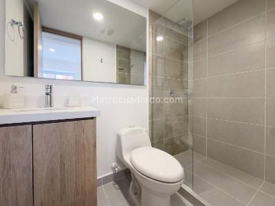 Apartamento de 2 alcobas en venta en San Jose Obrero, Bello, 52 m² · foto 9 de 20