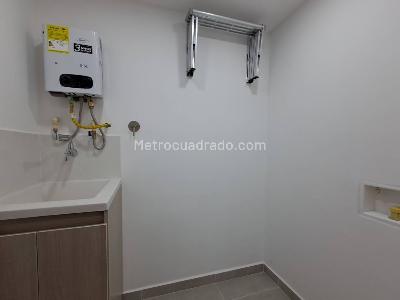 Apartamento de 2 alcobas en arriendo en Ciudad Del Rio, Medellín, 65 m² · foto 3 de 18