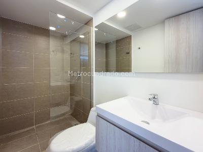Apartamento en venta en El Poblado, Medellín · foto 4 de 20